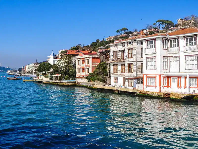 ویلا برای فروش در استانبول در تنگه بسفر